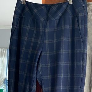 Cabi - size 8- Connery Trouser EUC